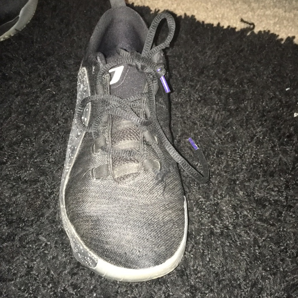 Jordan cp3 - Picture 2 of 2